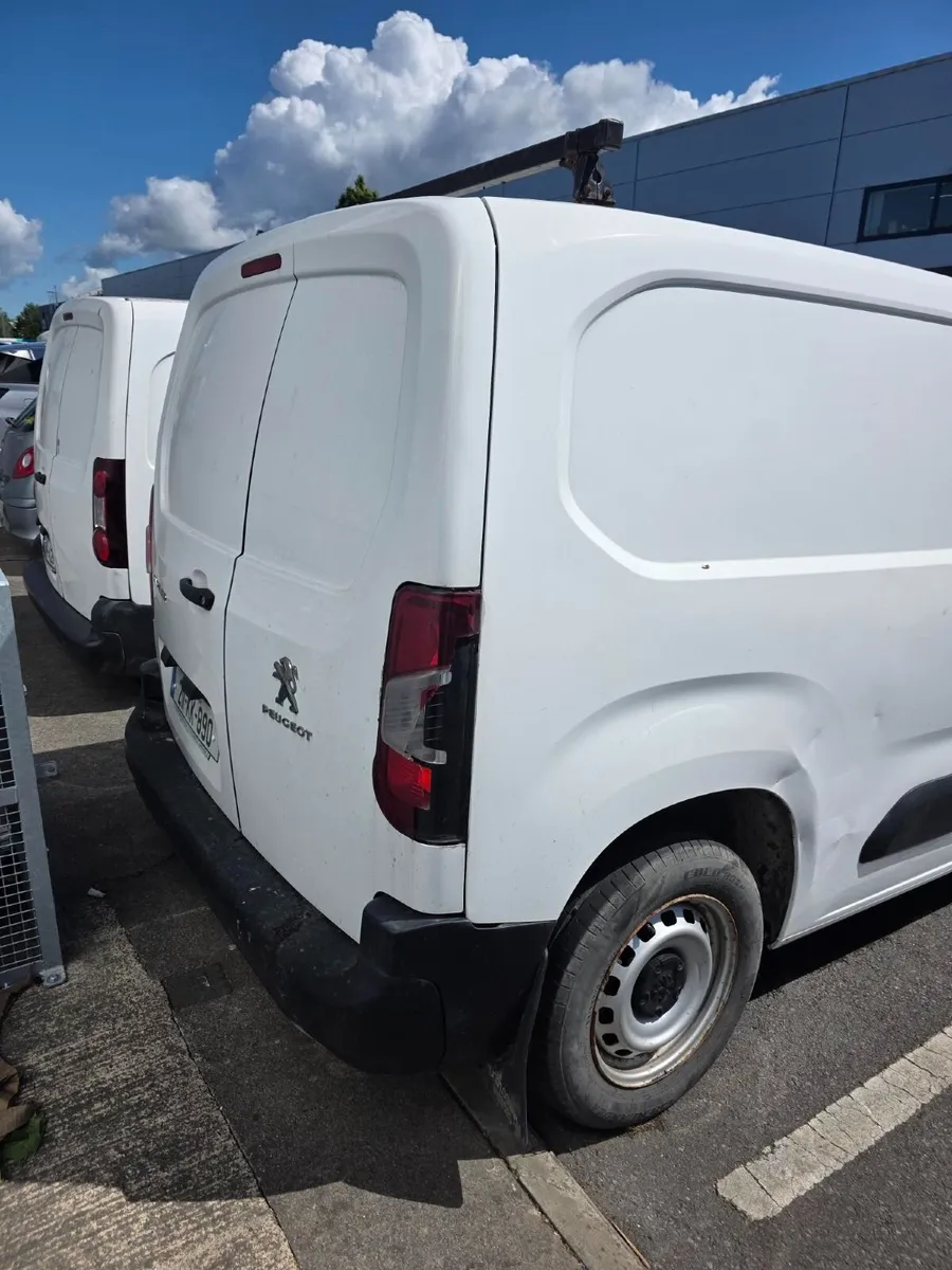 Peugeot Partner 2021 - Image 2