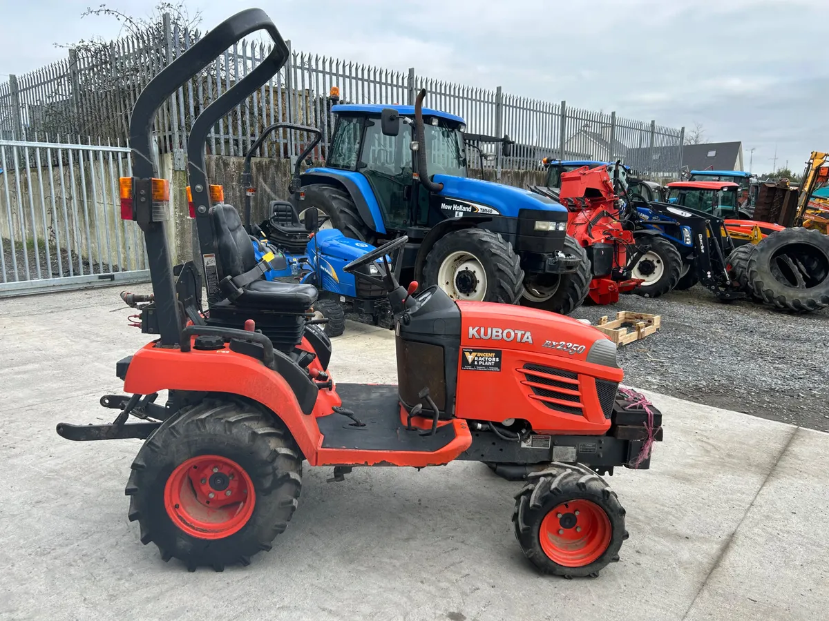 Kubota BX2350 Compact Tractor - Image 2