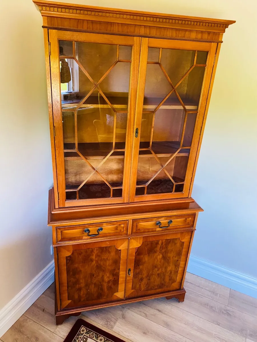 Bookcase - Image 2