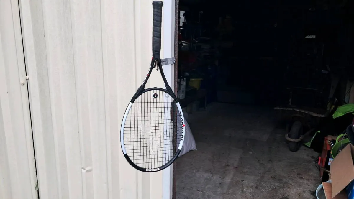Tennis racket - Image 3