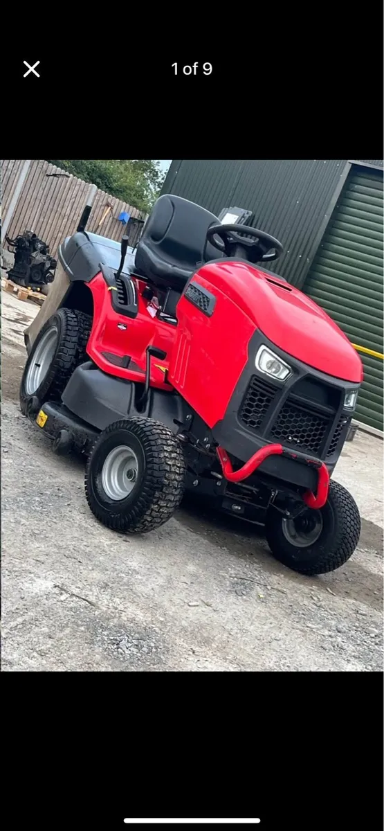Snapper RPX310 ride on mower - Image 1