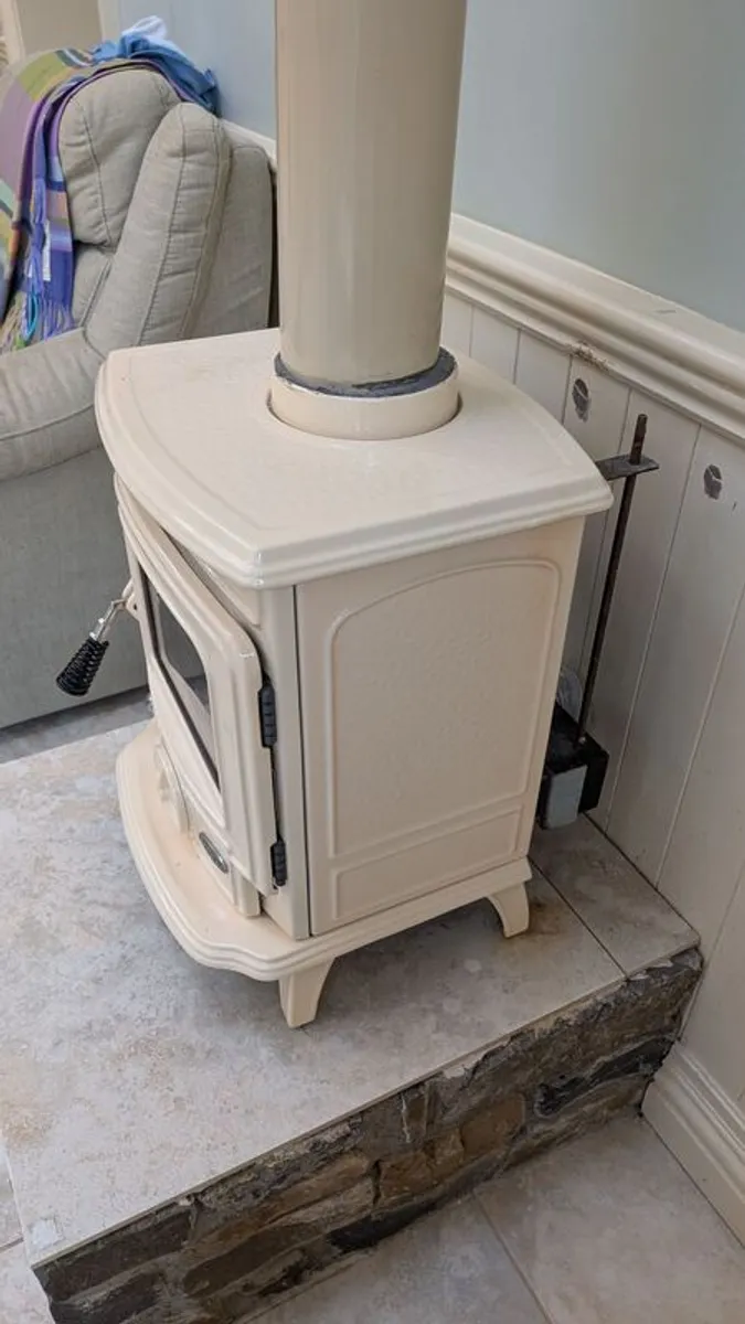 Stove - Image 2