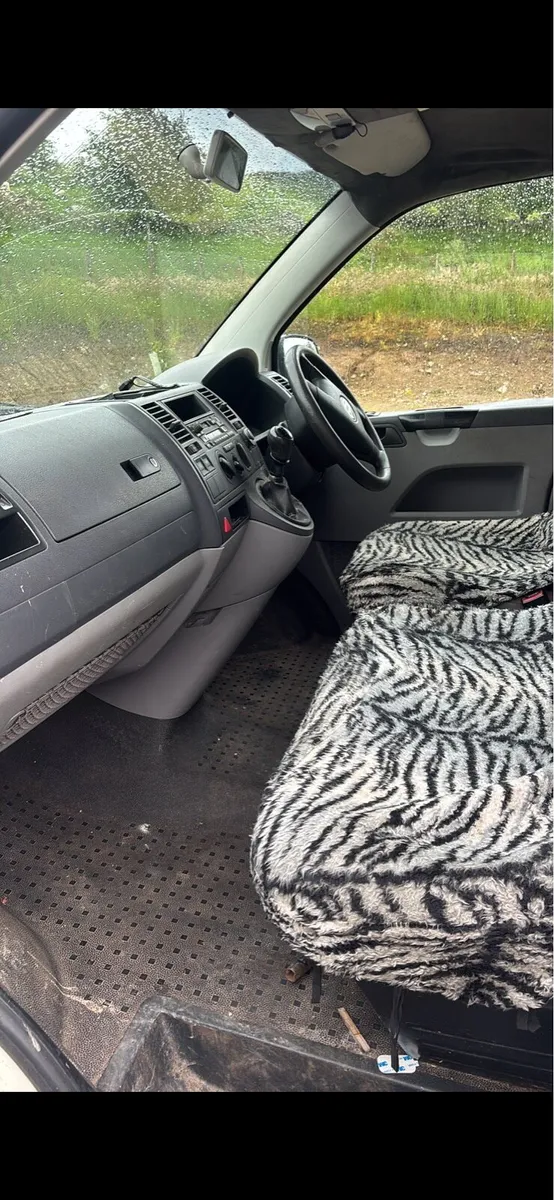05 Volkswagen transporter 1.9 - Image 3