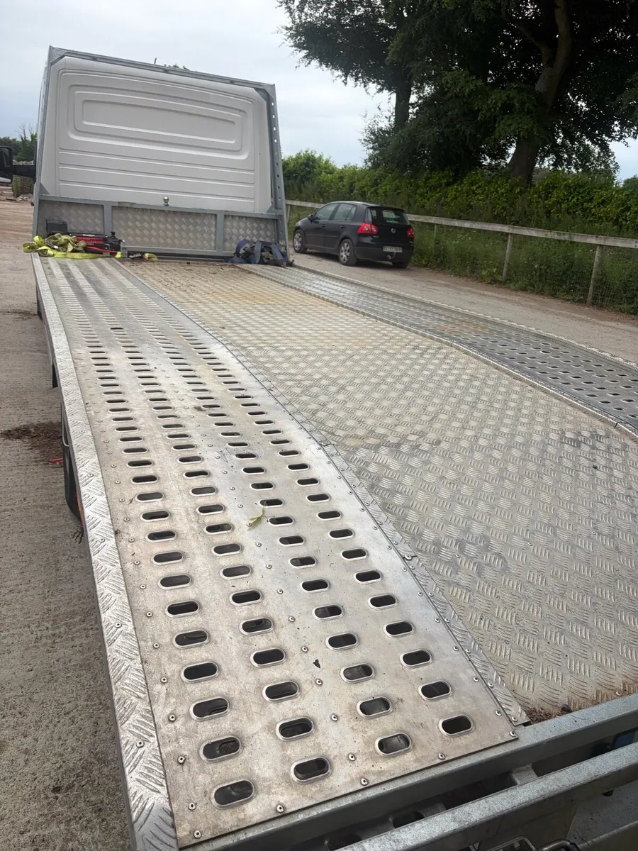 Car transporter - Image 3