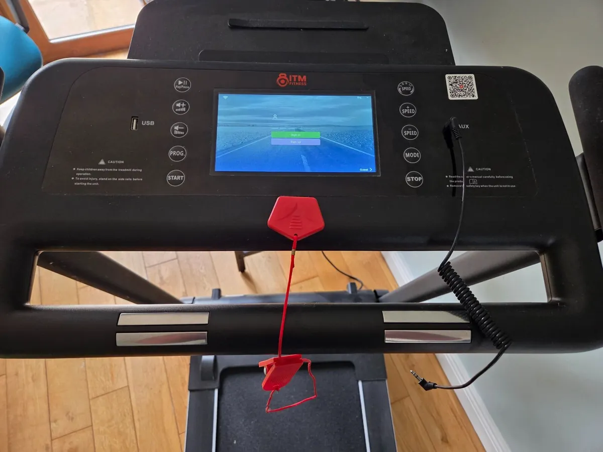 EasyStore – SMART Folding Treadmill - Image 3