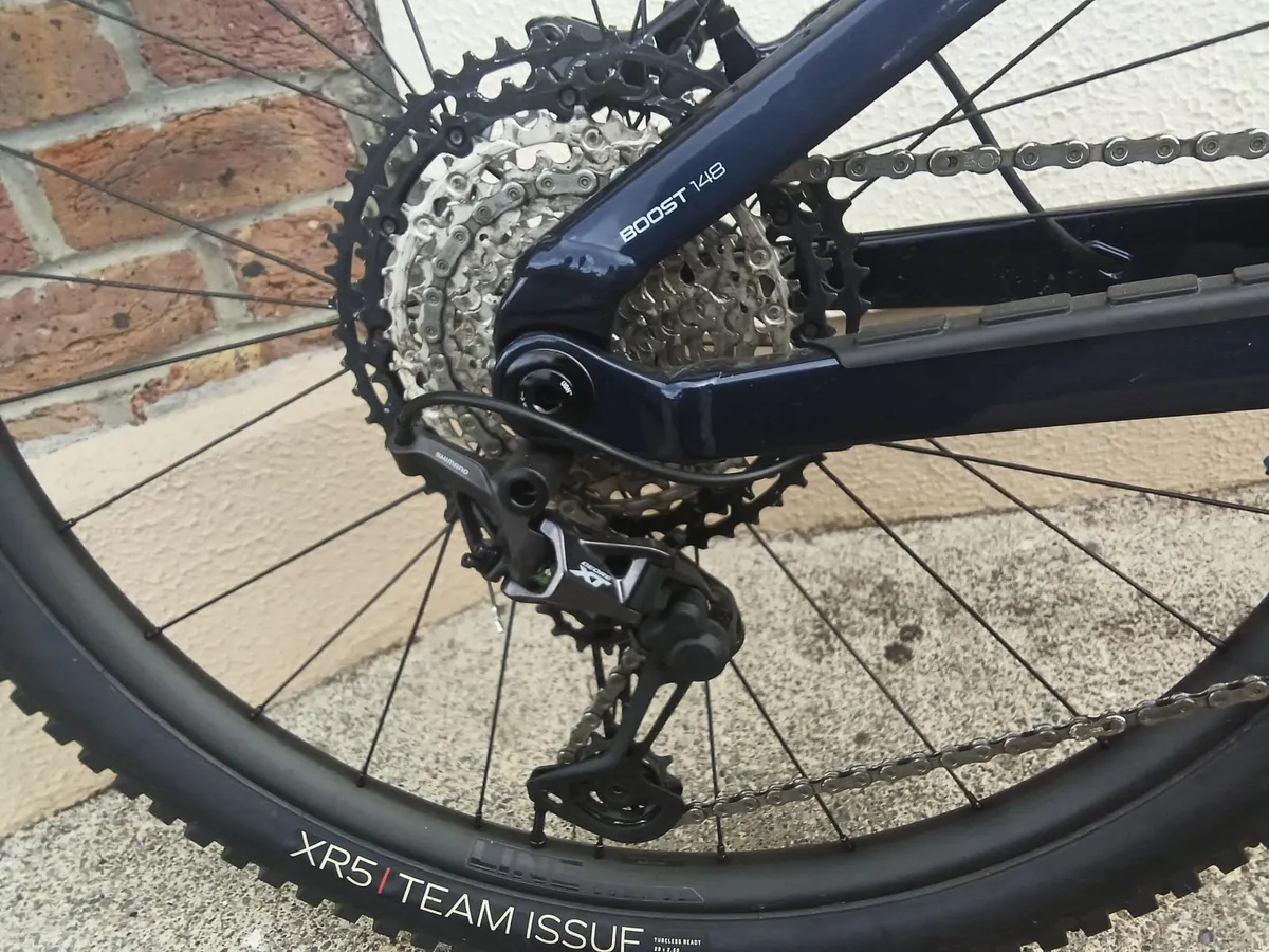 Trek Fuel EX 8 Full Suspension MTB size L - Image 2