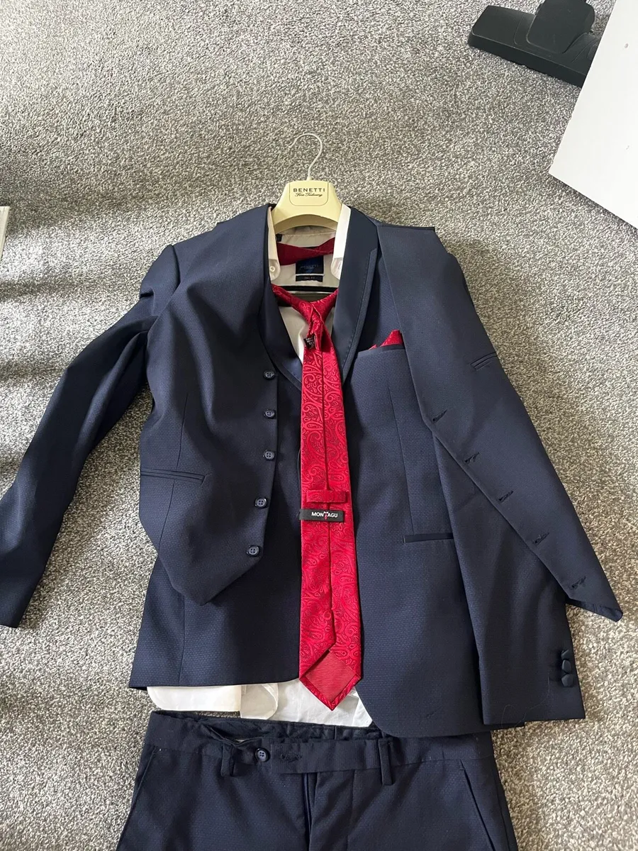 Suit - Image 1