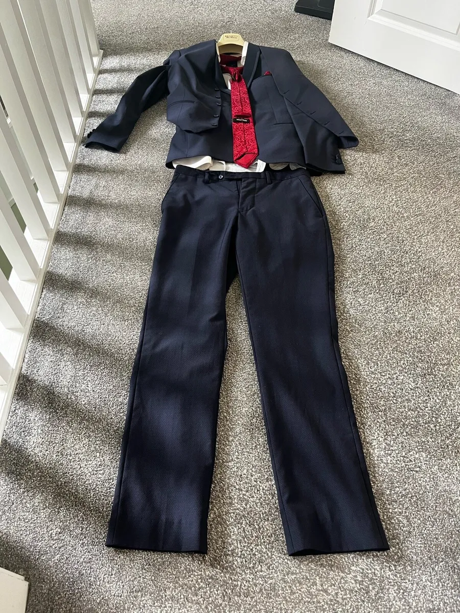 Suit - Image 2
