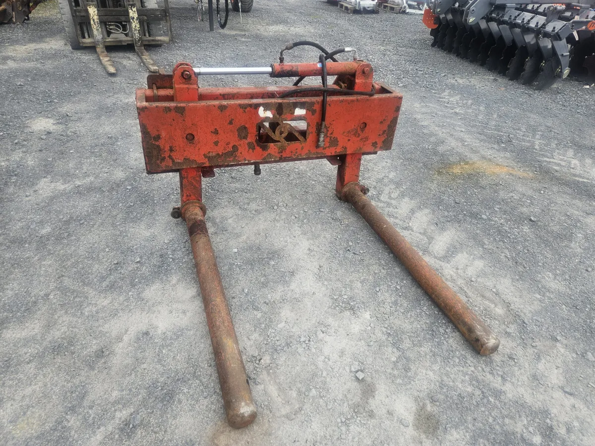 nugent bale handler - Image 1