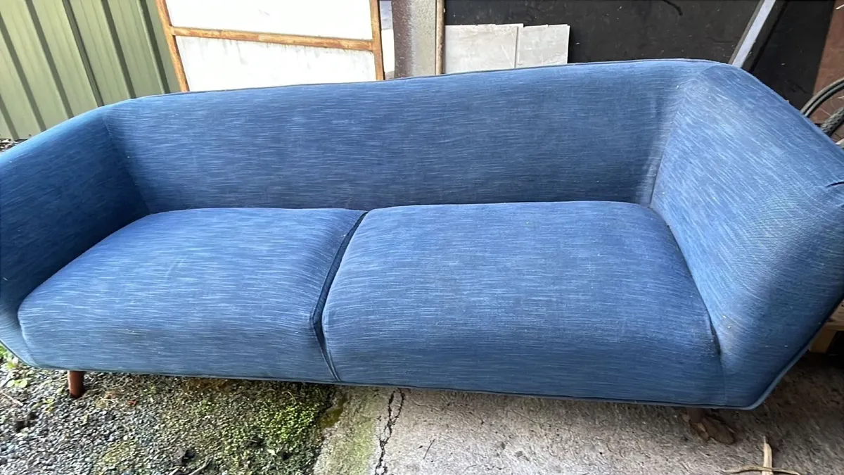 Couch - Image 1