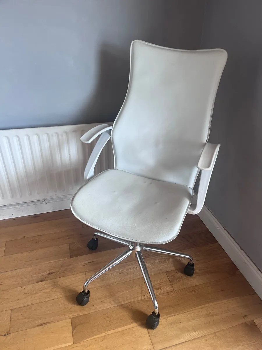Swivel office chair - Image 1