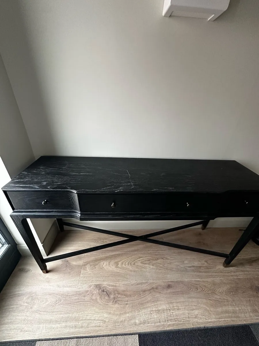 Console Table - Image 3