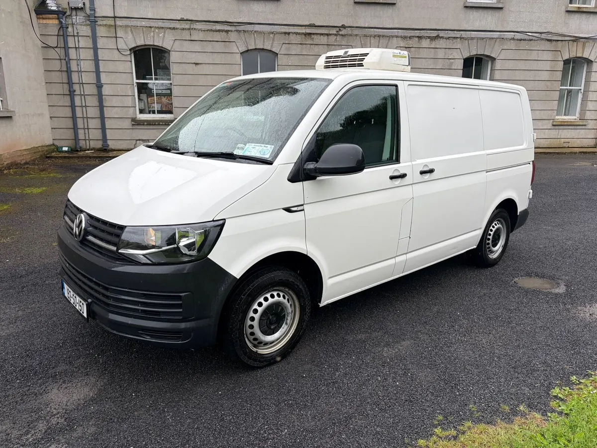 2019 (Volkswagen Transporter) 2.0 TDI - Image 3