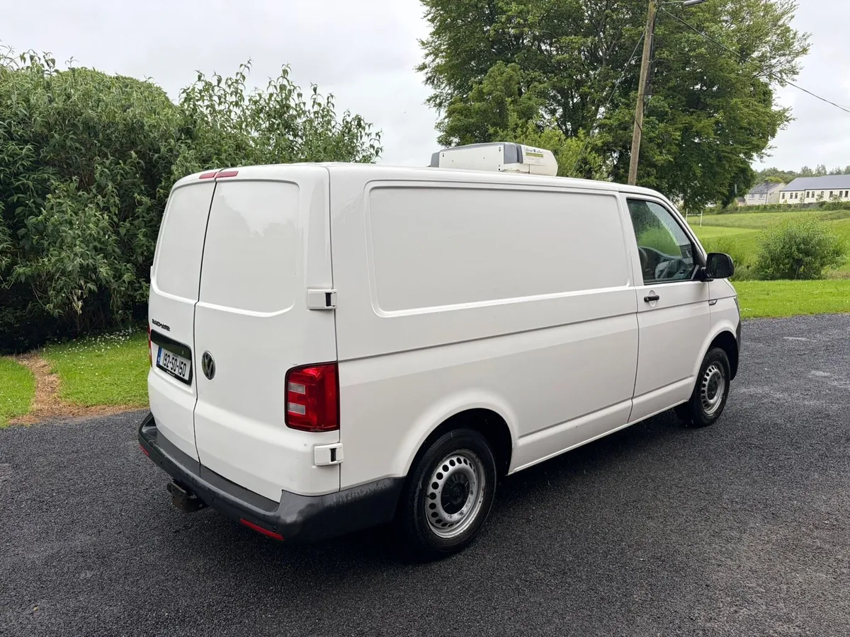 2019 (Volkswagen Transporter) 2.0 TDI - Image 4
