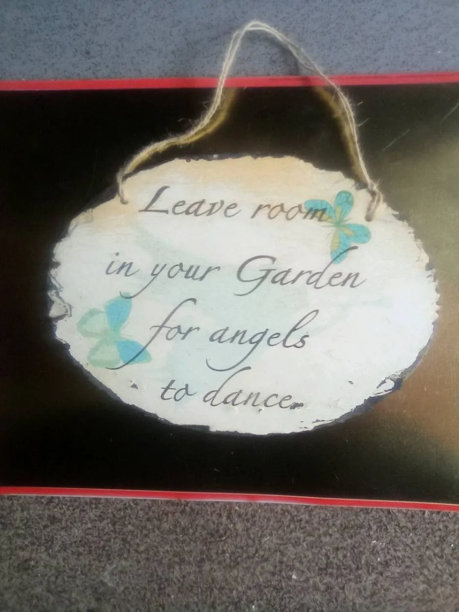 GARDEN.   PLAQUE.   ON.  STONE.  SLATE - Image 2