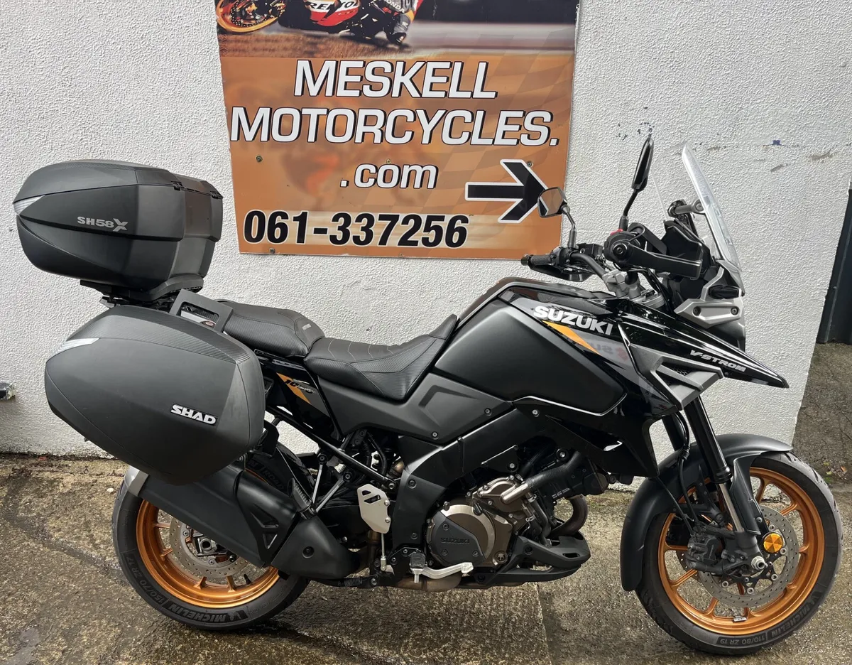 2023 Suzuki DL1050 RE V-strom - Image 2