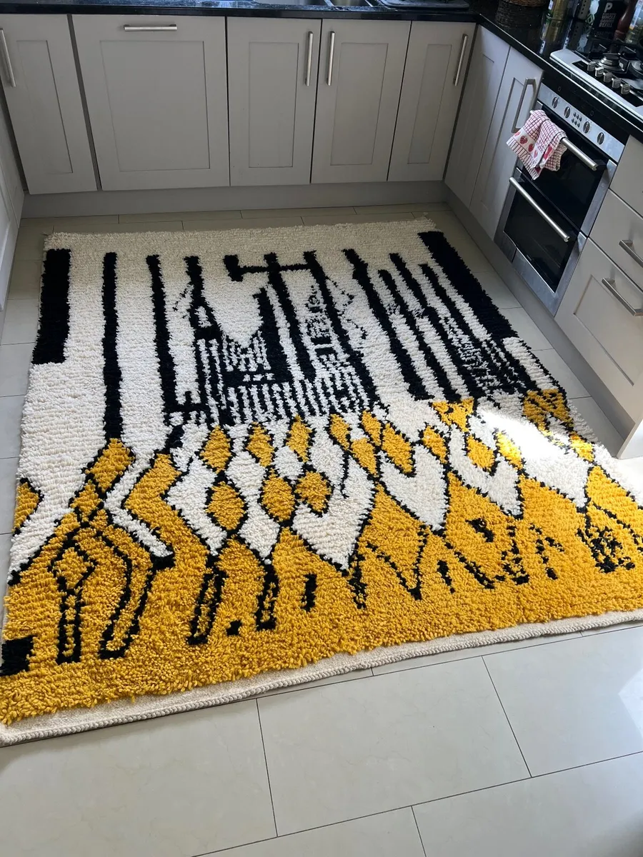 Oriental Moroccan Rug - Image 1