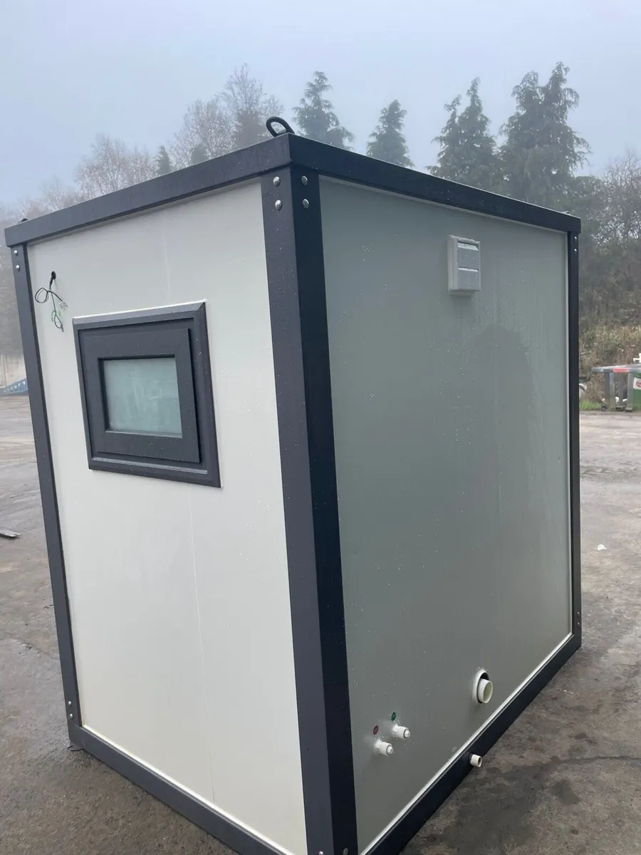 Shower Toilet unit - Image 4