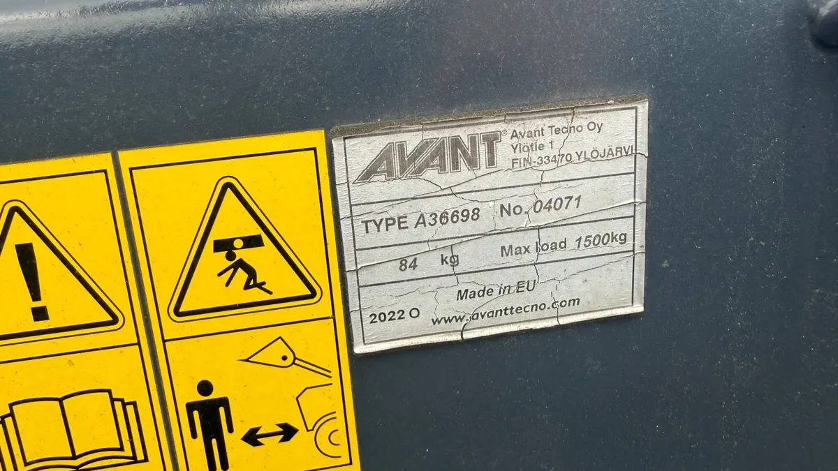 Avant General Bucket, 300 L - Unused - Image 2