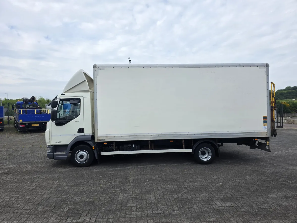 2020 DAF LF 180 4X2 with 20ft GRP Box - Image 4