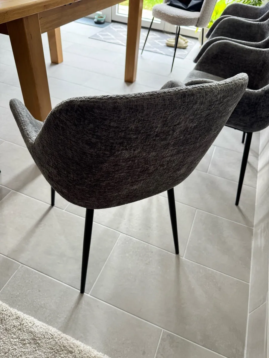 6 KAVE Chairs for Sale - Great Condition - Image 3