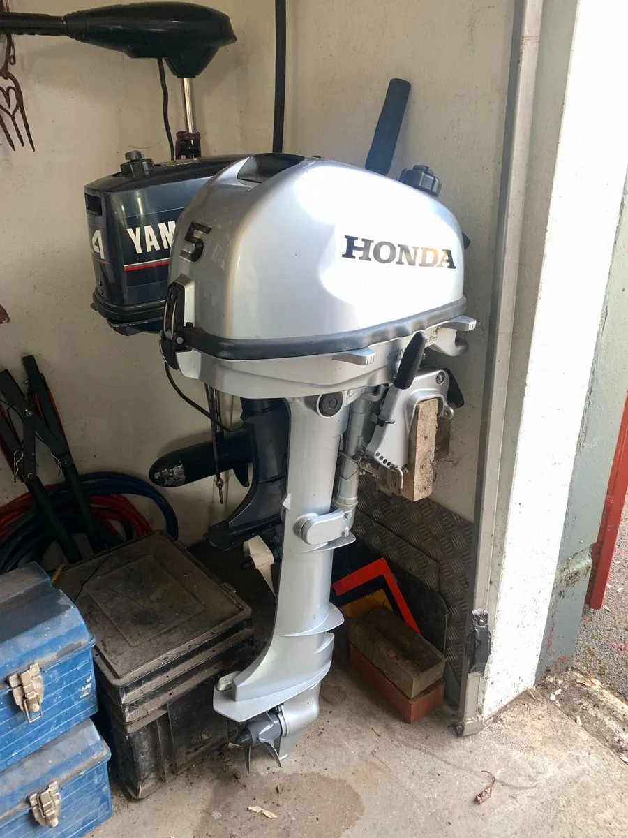 Boat engine
