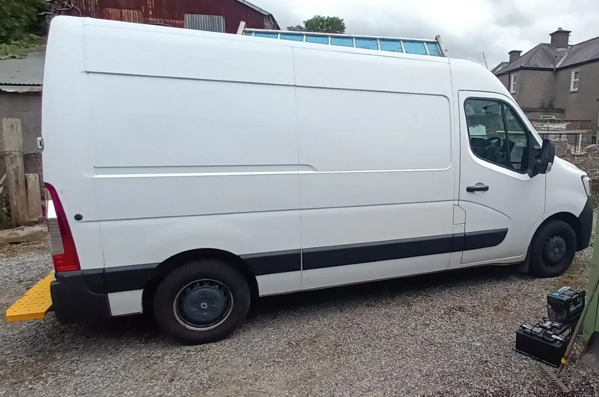 Renault Master 2020 - Image 3