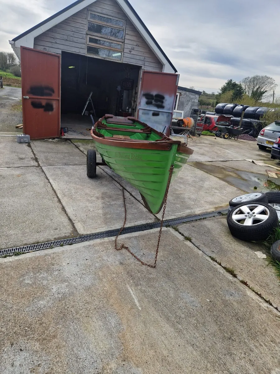 19ft Lake Boat - Image 4