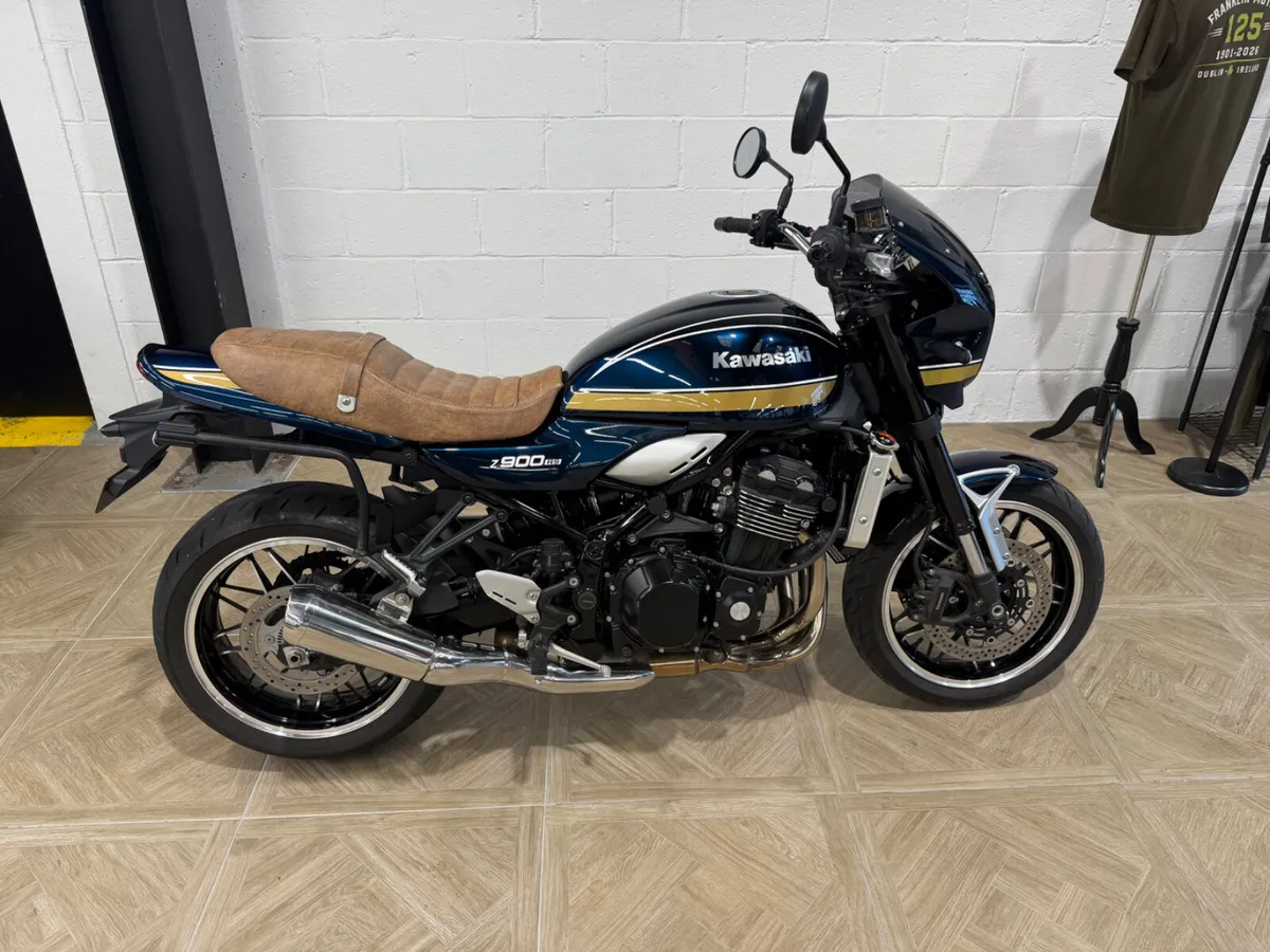 Kawasaki Z900RS 2022 - Image 2