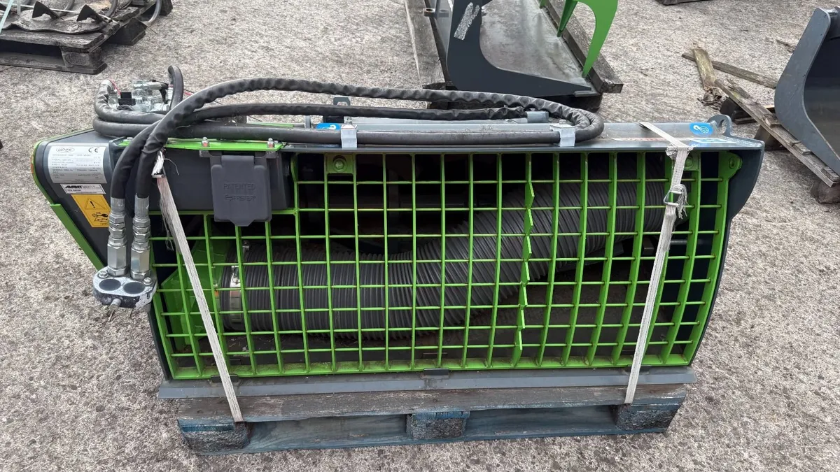 Avant Concrete mixing bucket 210L, 1490mm - Unused - Image 3