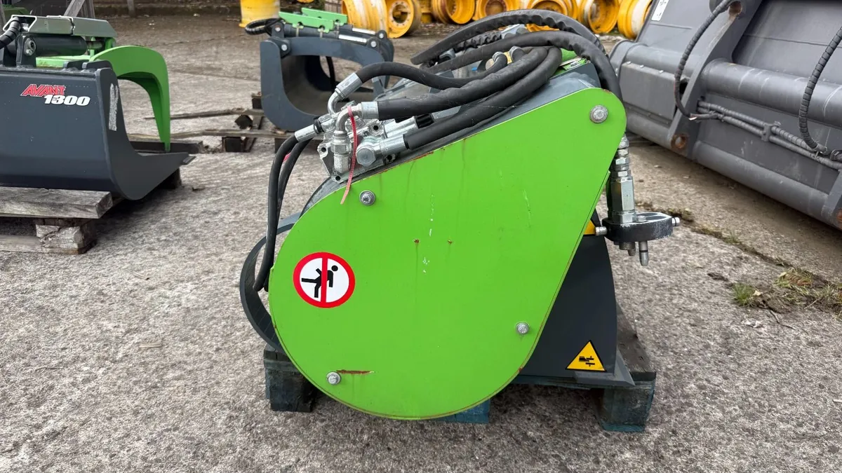 Avant Concrete mixing bucket 210L, 1490mm - Unused - Image 4