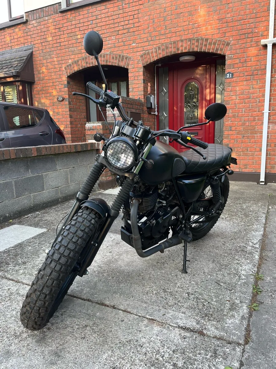 Mutt Sabbath 250 Motorcycle - Image 1