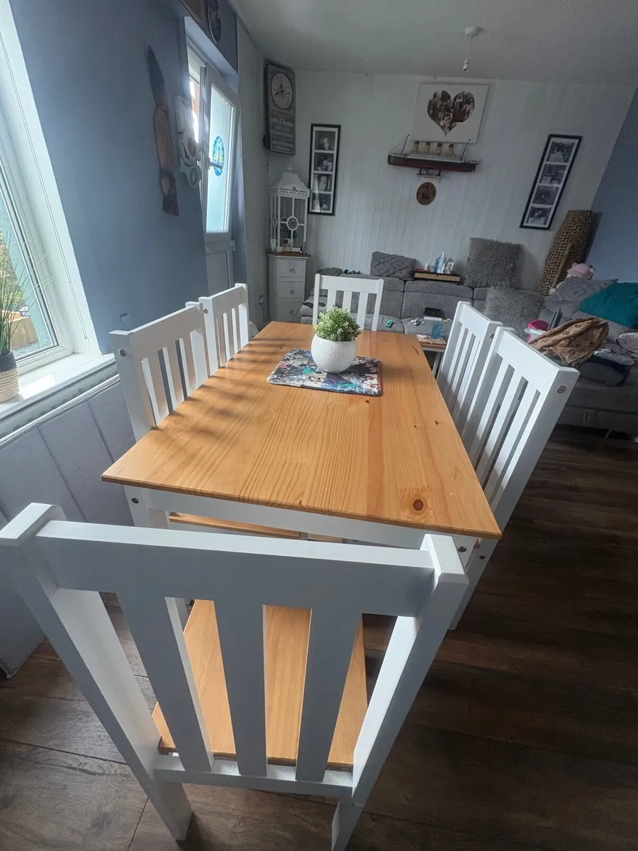 White Dinning set with six chairs - Image 2