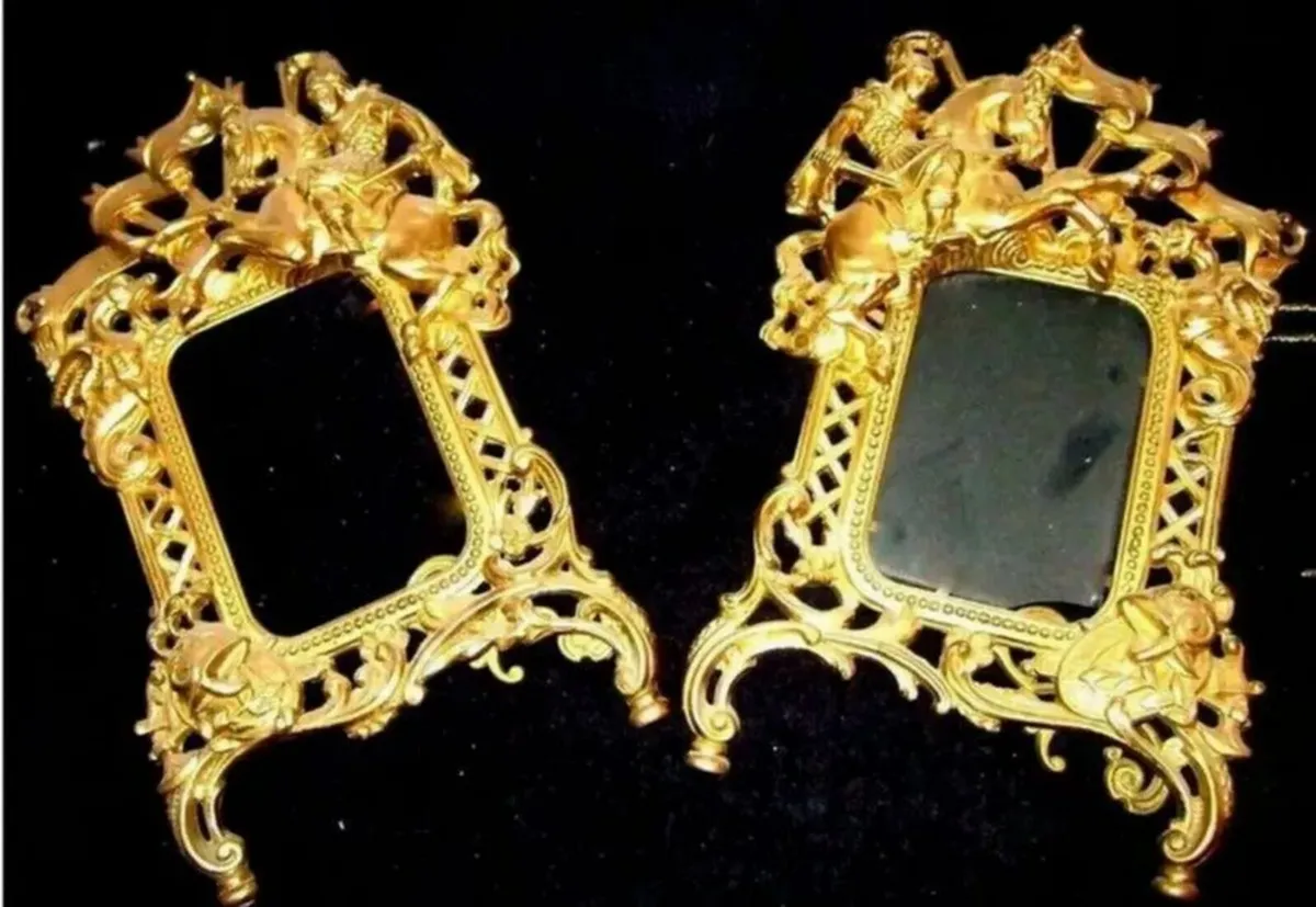 Pair Of Substantial Brass Photo Frames - Image 4