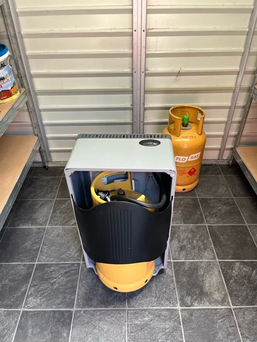 Super Ser Gas heater with two bottles free - Image 3