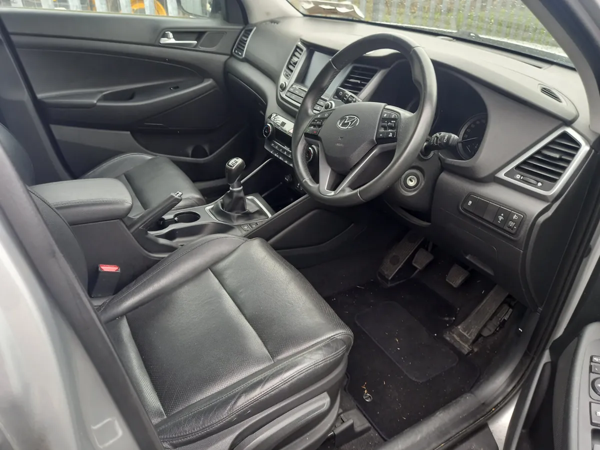 2016 Hyundai Tucson - Image 4
