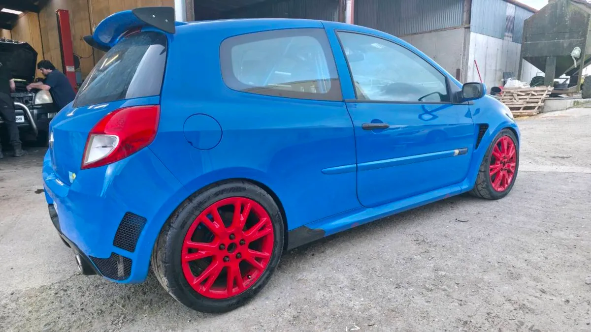 Clio 197 Track/Road car. Huge Spec - Image 4