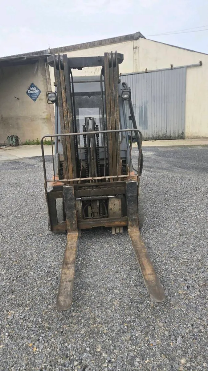 Toyota Diesel Forklift 3.5 - Image 2
