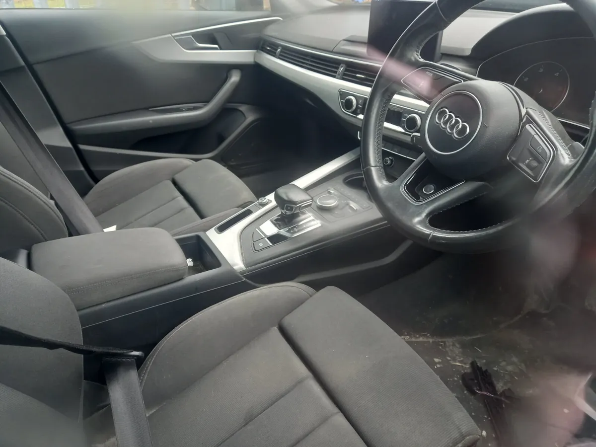 2017 Audi A4 diesel Automatic - Image 3