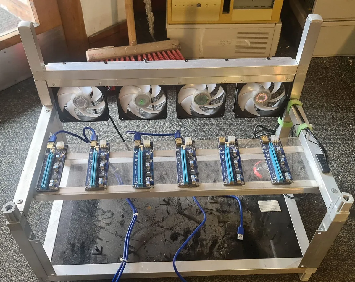 Cyrpto Mining Rig - Image 1