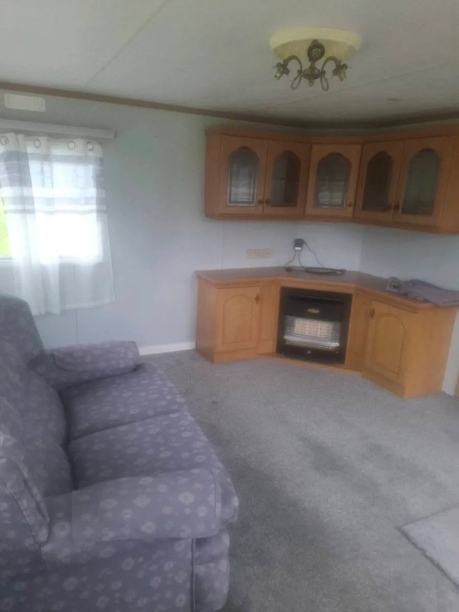 35 x 12 Willerby Granada Mobile Home - Image 1