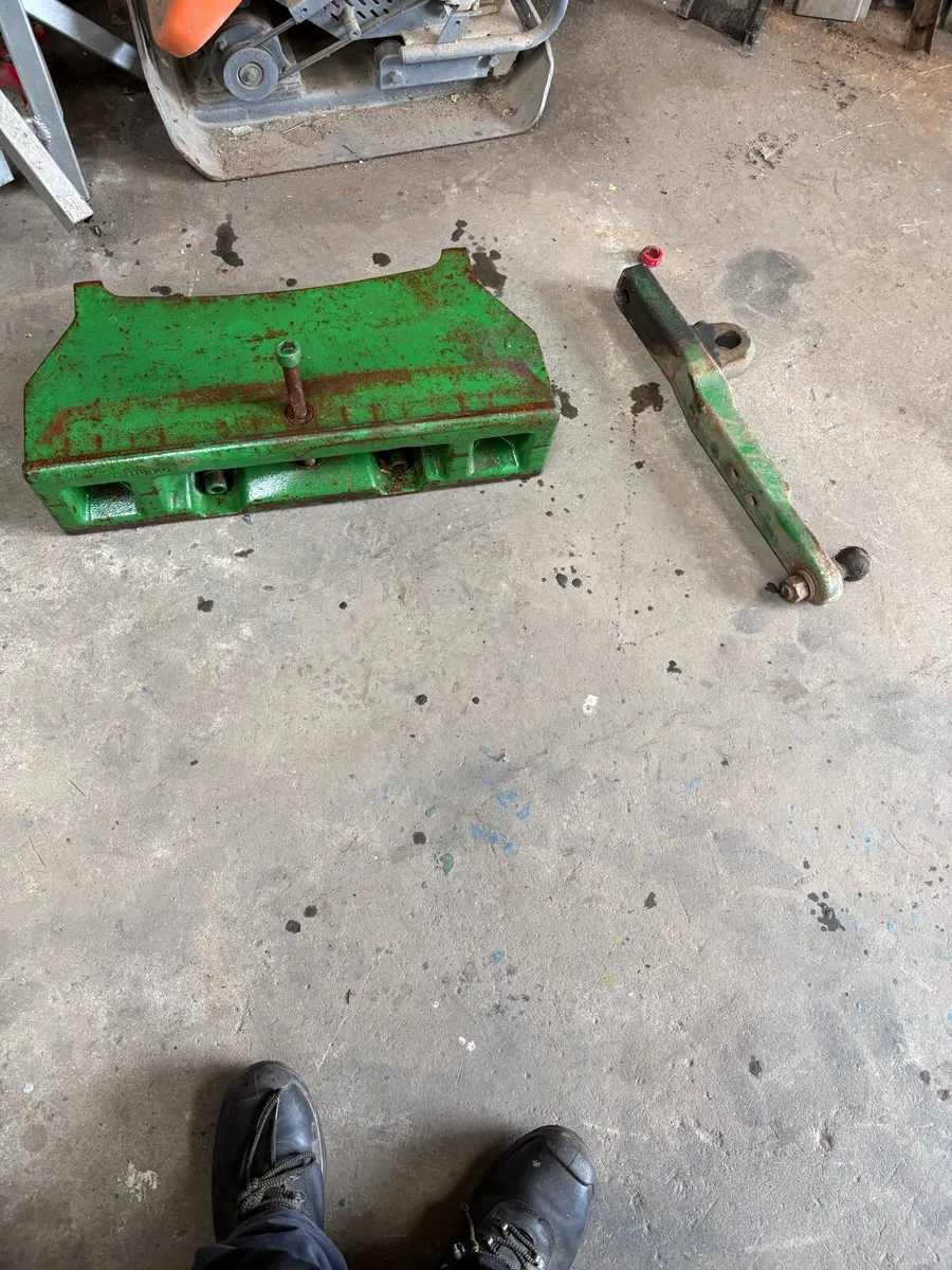 Front weight for j Deere - Image 1
