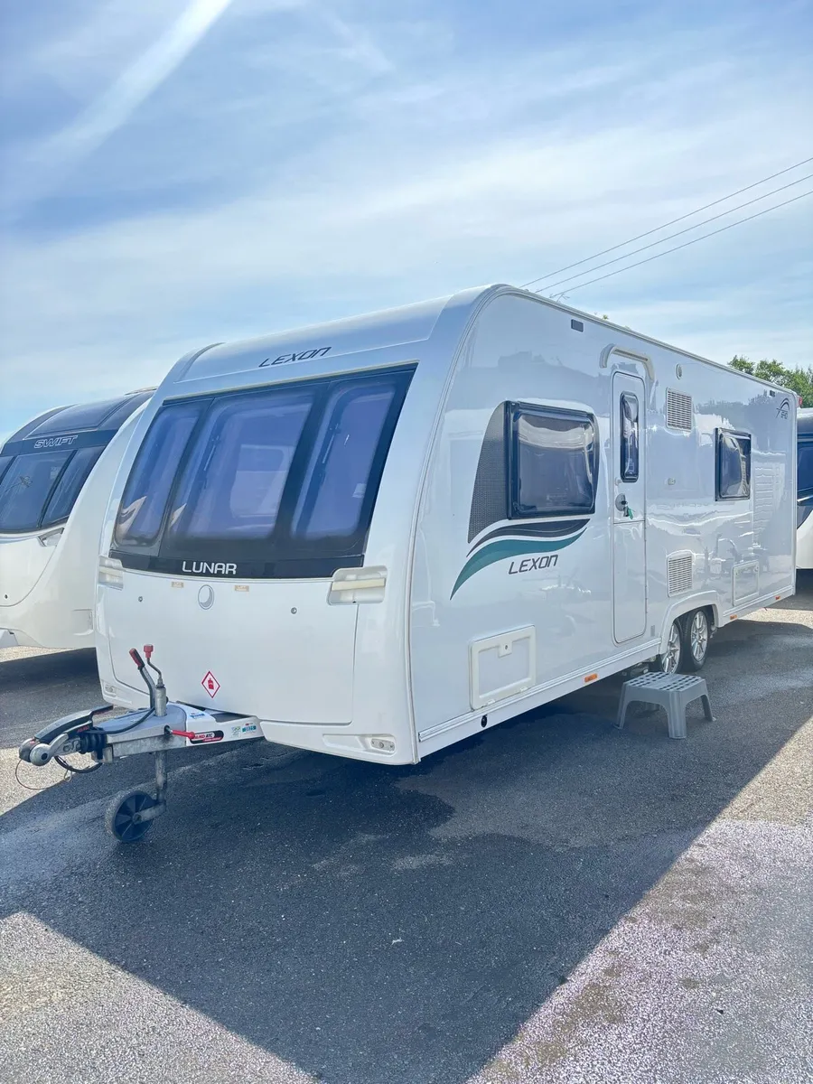 🤩LUNAR LEXON 4 berth 🤩 - Image 1