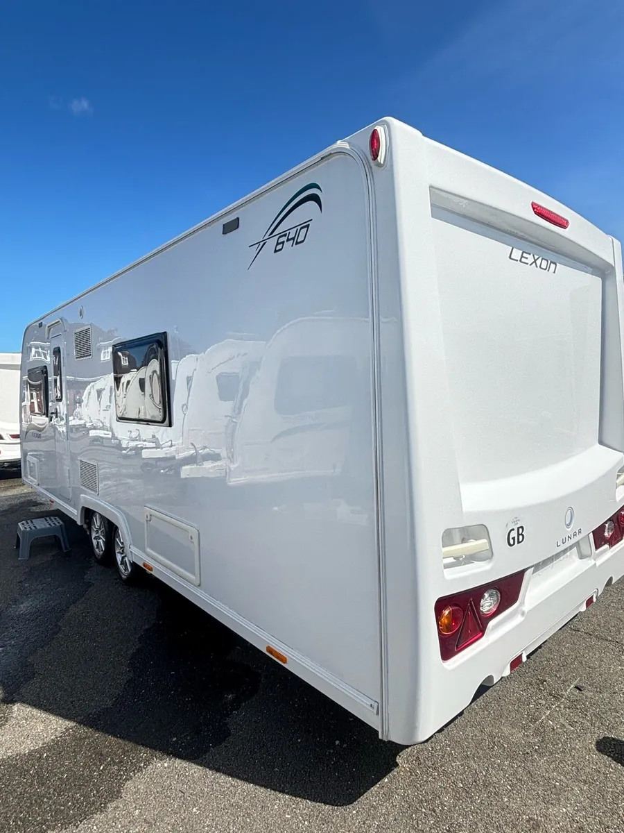 🤩LUNAR LEXON 4 berth 🤩 - Image 4