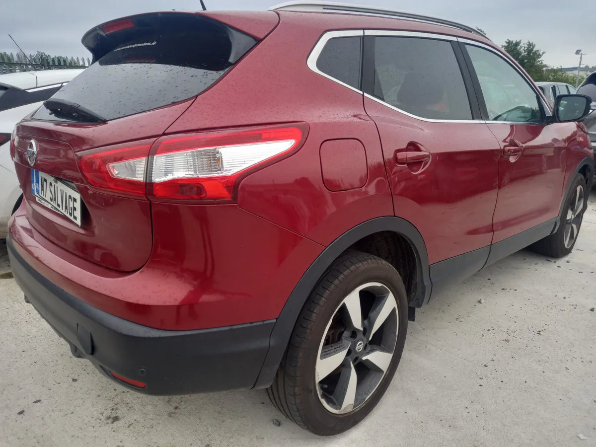 2017 Nissan Qashqai - Image 4