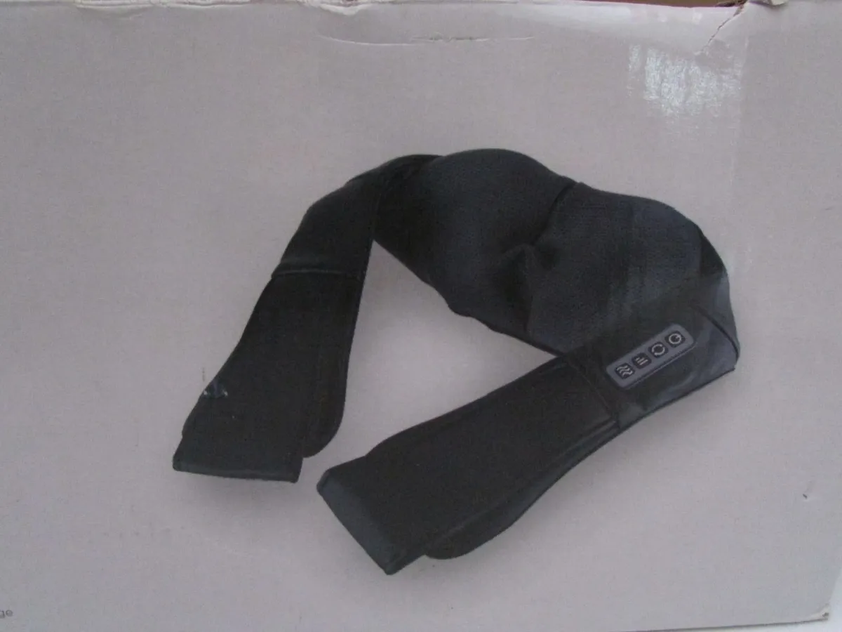 Visage Pro Style Neck-Shoulder Massager - Image 3