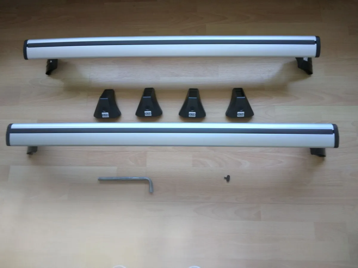 Car Roof Rack - Image 1