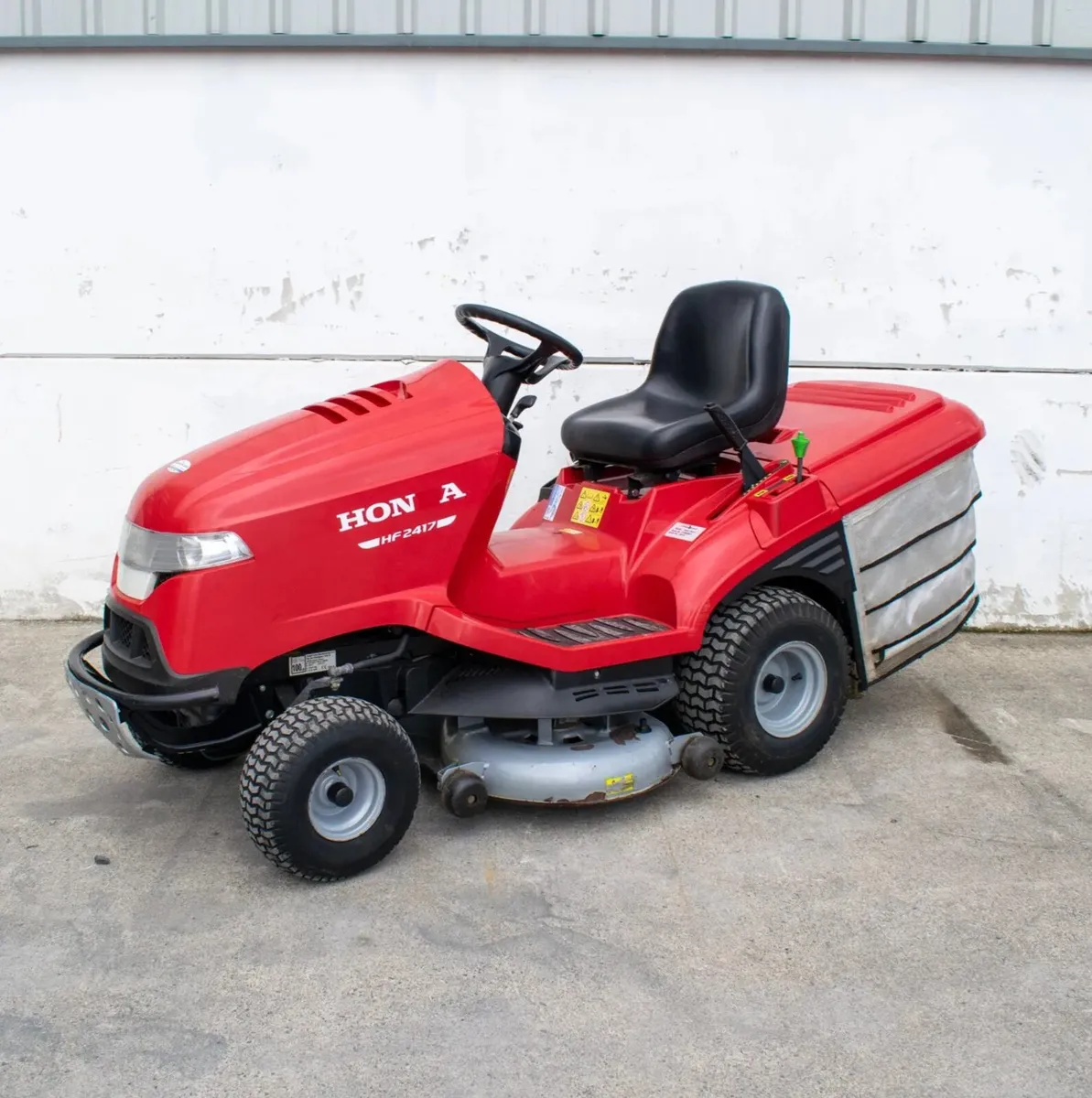 Used Honda HF2417HME - Image 1