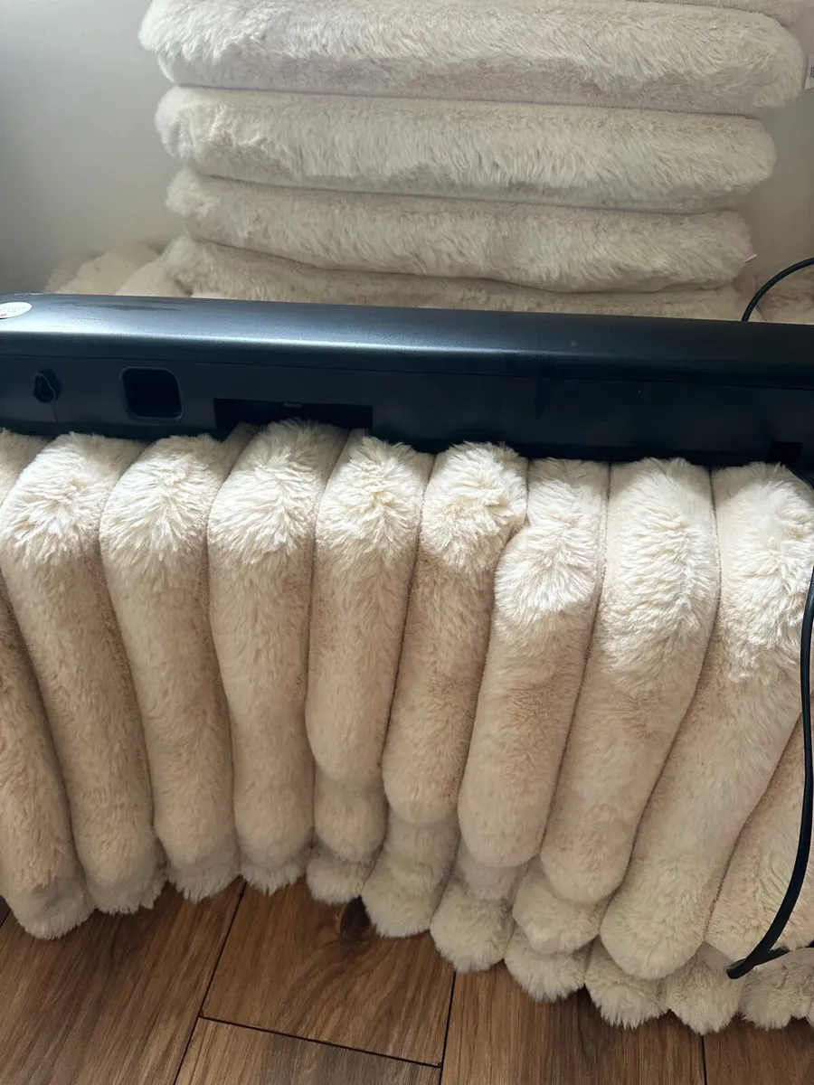 sound bar (LG) - Image 2