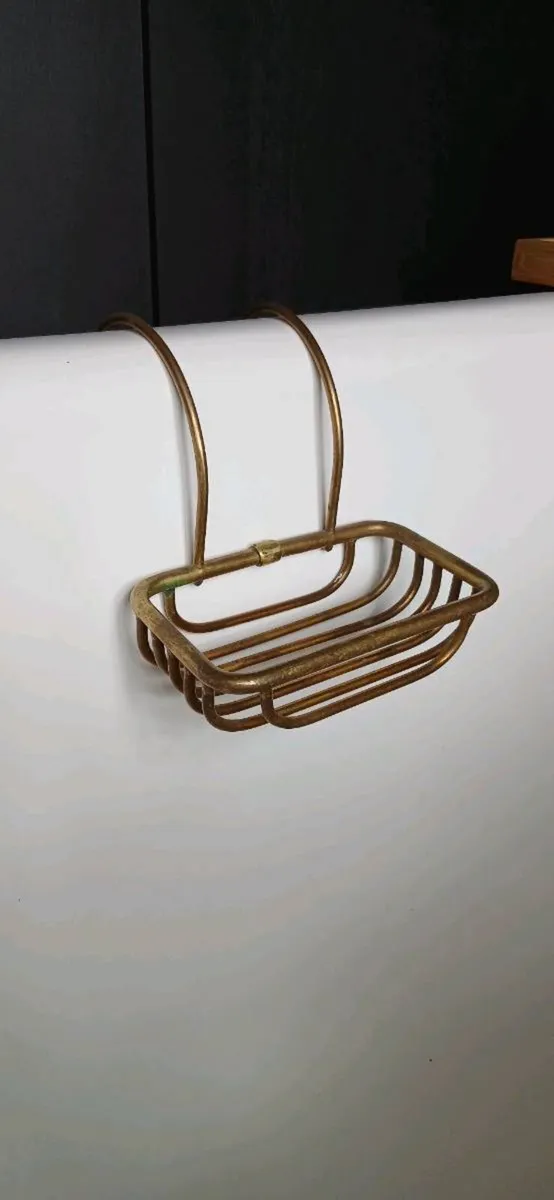 Brass soap dish - Image 1